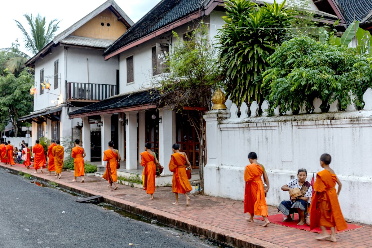 Luang Prabang image, linked image opens in new window